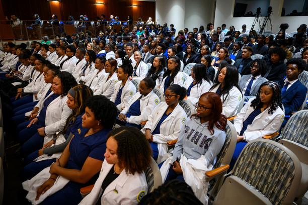 nursing pinning ceremony
